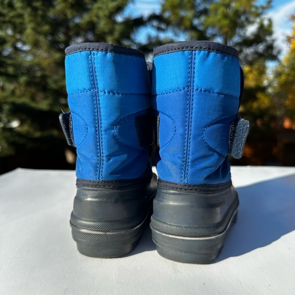 Children’s place. Toddler 8 winter boots - Picture 4 of 6